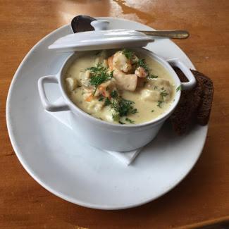 Watersedge Hotel Cobh Eksteriør billede